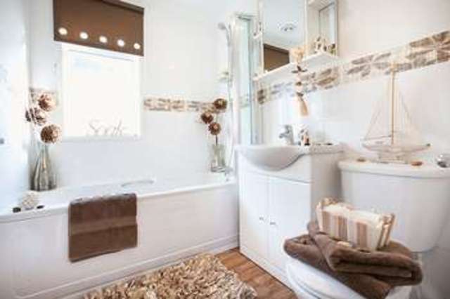  Image of 2 bedroom Property for sale in Third Avenue Ravenswing Park Aldermaston Reading RG7 at Ravenswing Park Aldermaston Reading, RG7 4PY