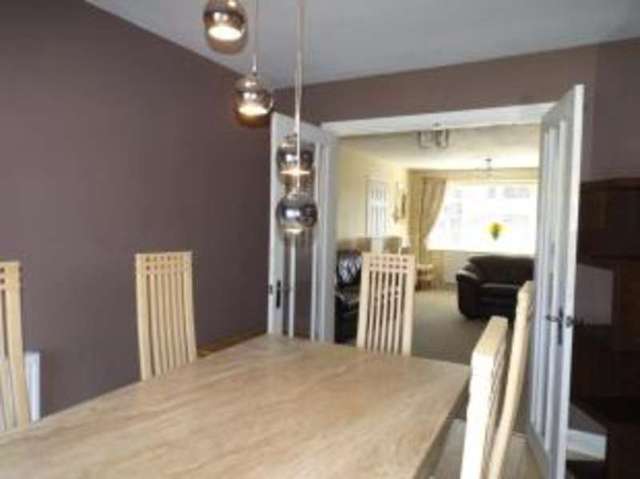  Image of 4 bedroom Detached house for sale in Regent Close Rayleigh SS6 at Rayleigh Essex Rayleigh, SS6 9BU