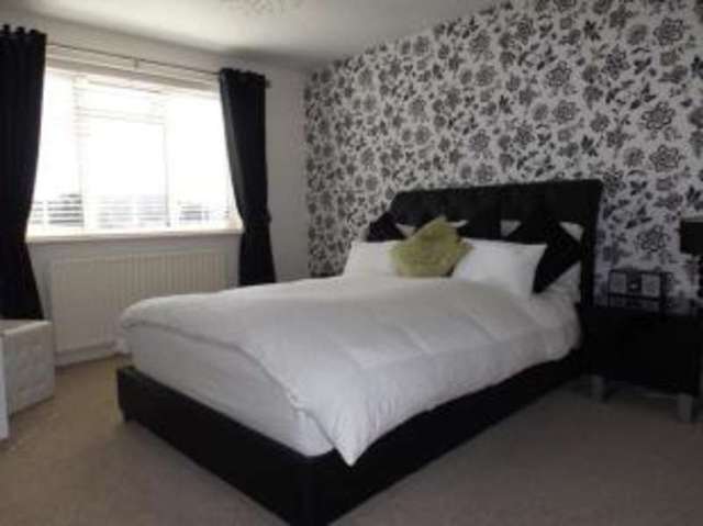  Image of 4 bedroom Detached house for sale in Regent Close Rayleigh SS6 at Rayleigh Essex Rayleigh, SS6 9BU