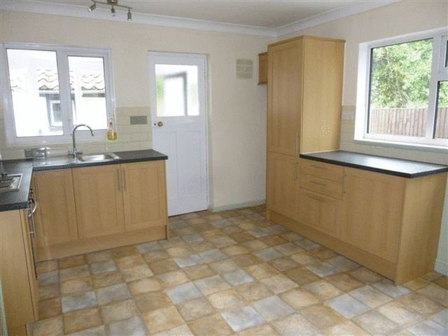  Image of 2 bedroom Semi-Detached house to rent in Rectory Road Ruskington Sleaford NG34 at Rectory Road Ruskington Sleaford, NG34 9AD