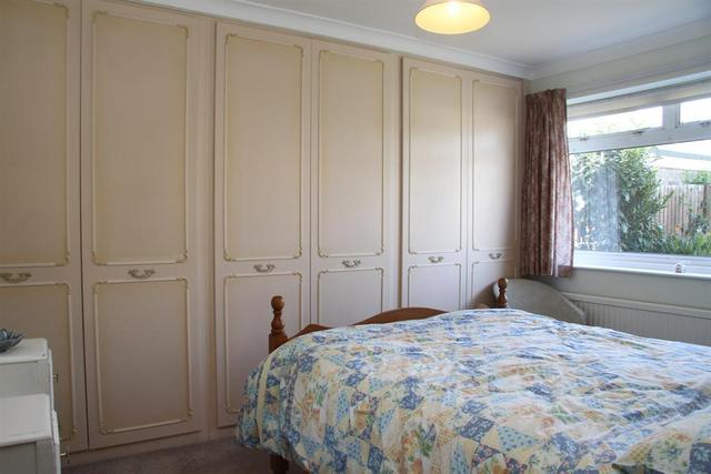  Image of 2 bedroom Bungalow for sale in Redwood Way Yeadon Leeds LS19 at Yeadon Leeds Yeadon, LS19 7JU