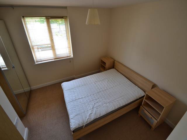  Image of 2 bedroom Flat to rent in Reresby Court Heol Glan Rheidol Cardiff CF10 at Heol Glan Rheidol  Grangetown, CF10 5NR