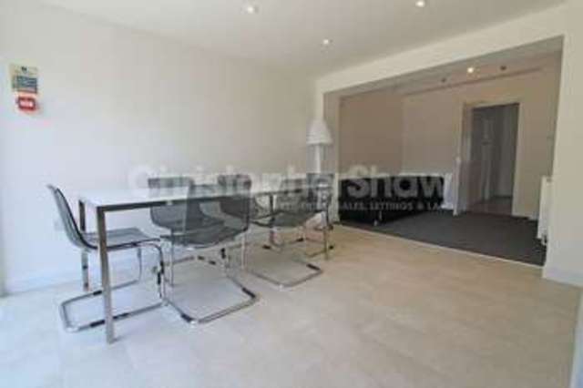  Image of 1 bedroom Property to rent in Richmond Park Crescent Bournemouth BH8 at Richmond Park Crescent  Bournemouth, BH8 9BU