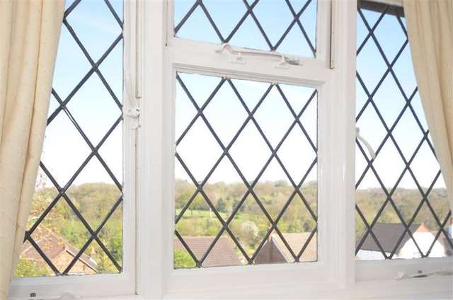  Image of 3 bedroom Detached house for sale in Riddlesdown Avenue Purley CR8 at Purley Surrey Purley, CR8 1JJ