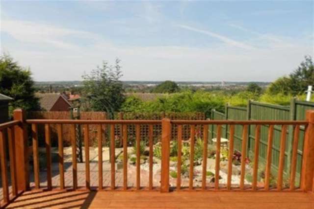 Image of 2 bedroom Semi-Detached house to rent in Ridgeway Road Stapenhill Burton-on-Trent DE15 at Burton-on-Trent, DE15 9PZ