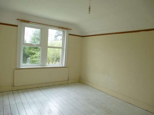  Image of 3 bedroom Detached house to rent in Ringwood Road Three Legged Cross Wimborne BH21 at Ringwood Road Three Legged Cross Wimborne, BH21 6RB