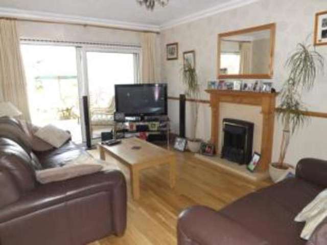  Image of 3 bedroom Semi-Detached house for sale in Chase Cross Road Collier Row Romford RM5 at Romford  Collier Row, RM5 3YS