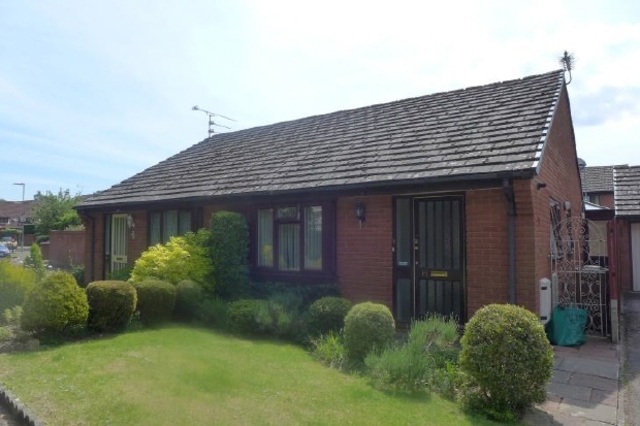 Image of 2 bedroom Bungalow to rent in Great Well Drive Romsey SO51 at Romsey Hampshire Not specified, SO51 7QN