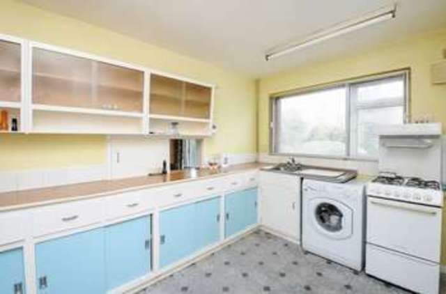  Image of 5 bedroom Detached house for sale in Rookery Close Shippon Abingdon OX13 at Rookery Close Shippon Abingdon, OX13 6LZ