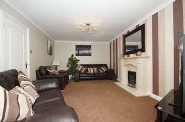  Image of 5 bedroom Detached house for sale in Rosehall Close Redditch B98 at Rosehall Close Oakenshaw Redditch, B98 7YD