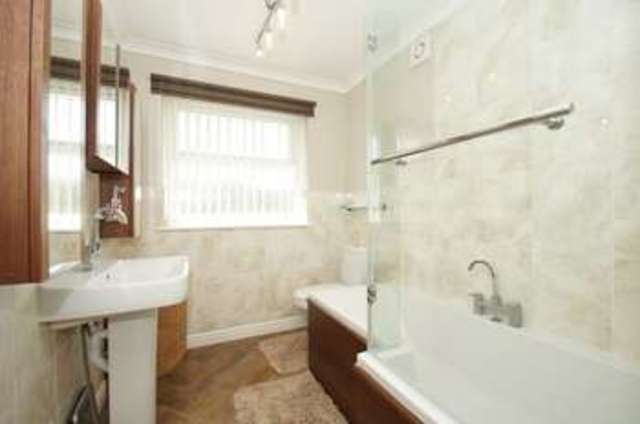  Image of 5 bedroom Detached house for sale in Rosehall Close Redditch B98 at Rosehall Close Oakenshaw Redditch, B98 7YD