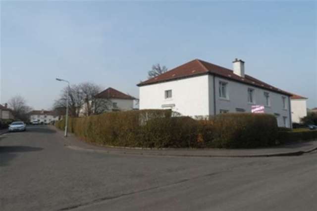  Image of 2 bedroom Flat to rent in Rotherwood Avenue Bearsden Glasgow G13 at Glasgow, G13 2AX