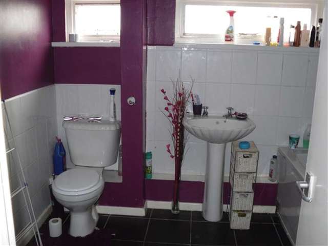  Image of 3 bedroom Property for sale in Rowcroft Covert Kings Norton Birmingham B14 at Rowcroft Covert Kings Norton Birmingham, B14 5YE