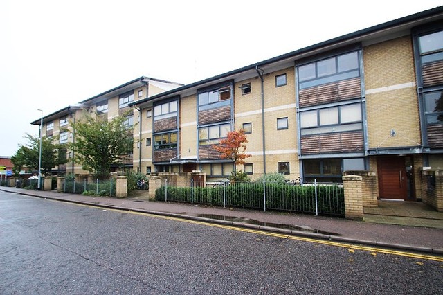  Image of Flat to rent in Ruth Bagnall Court Cambridge CB1 at Cambridge, CB1 3NU