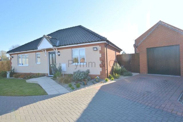  Image of 2 bedroom Detached house for sale in Salhouse Road Hoveton Norwich NR12 at Salhouse Road Hoveton Norwich, NR12 8GP