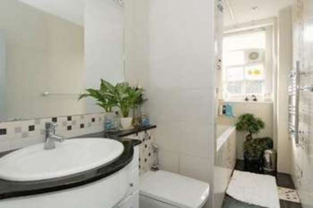  Image of 4 bedroom Flat to rent in Salisbury Street London NW8 at Salisbury Street  London, NW8 8QA