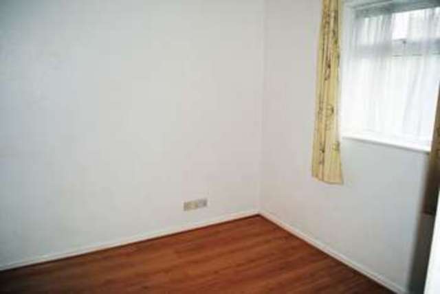  Image of 2 bedroom Detached house to rent in Sambourne Lane Pill Bristol BS20 at Sambourne Lane  Pill, BS20 0DA