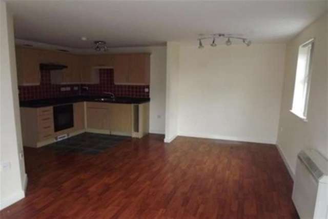  Image of 2 bedroom Flat to rent in Sandiford Square Venables Road Northwich CW9 at Northwich, CW9 5GD
