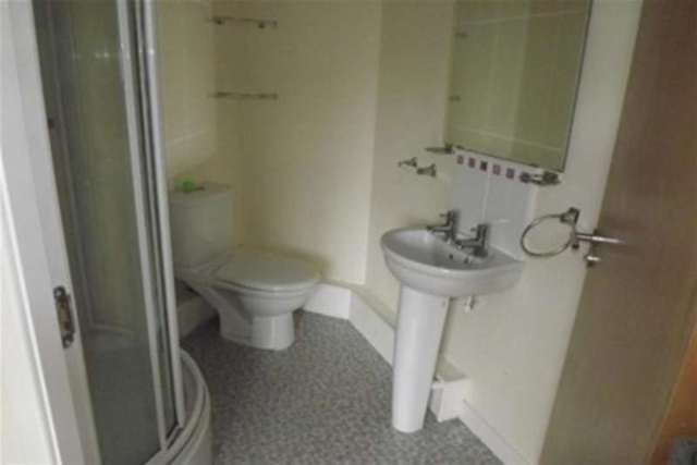  Image of 2 bedroom Flat to rent in Sandiford Square Venables Road Northwich CW9 at Northwich, CW9 5GD