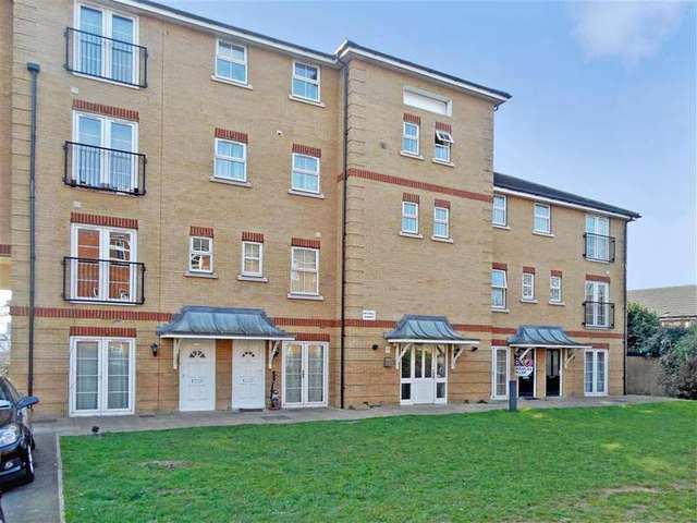  Image of 2 bedroom Ground Flat for sale in Saunders Close Ilford IG1 at Ilford Essex Ilford, IG1 4DF