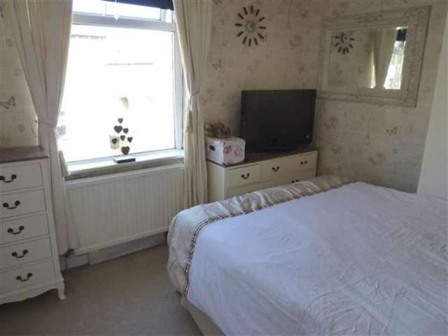  Image of 2 bedroom End of Terrace for sale in Scar Lane Milnsbridge Huddersfield HD3 at Quarmby, HD3 4PS