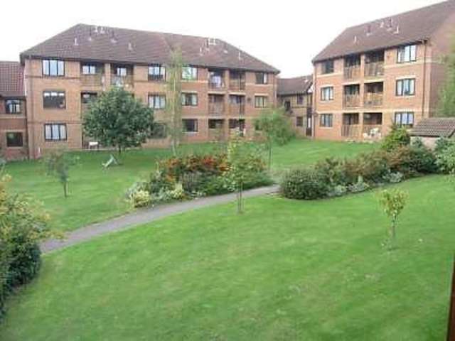  Image of 1 bedroom Flat to rent in Scott Road Norwich NR1 at Thorpe Park  Norwich, NR1 1YL