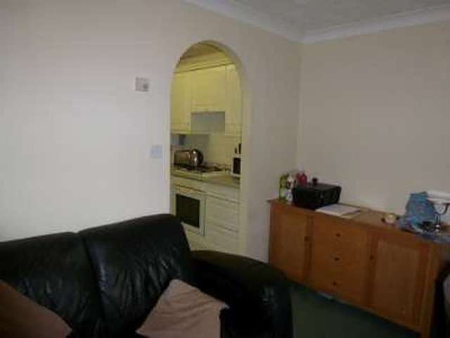  Image of 1 bedroom Flat to rent in Scott Road Norwich NR1 at Thorpe Park  Norwich, NR1 1YL