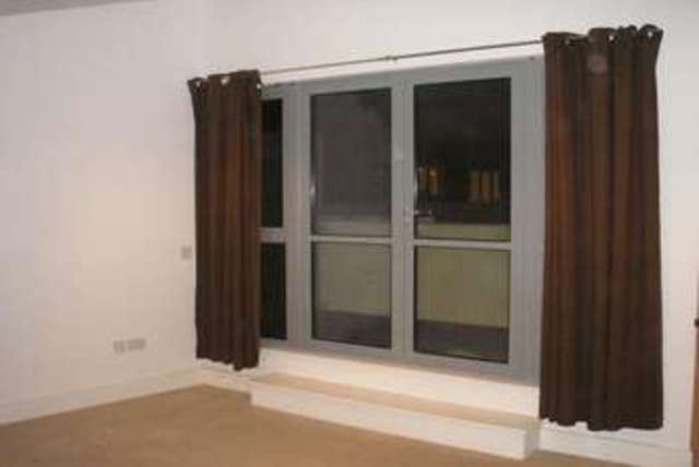  Image of 2 bedroom Flat for sale in The Passage Margate CT9 at The Passage  Margate, CT9 1AF