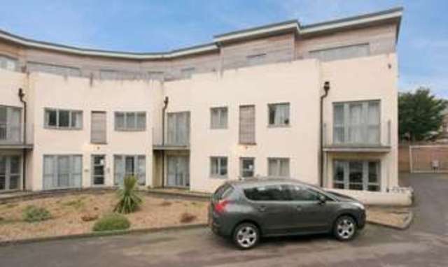  Image of 2 bedroom Flat for sale in The Passage Margate CT9 at The Passage  Margate, CT9 1AF