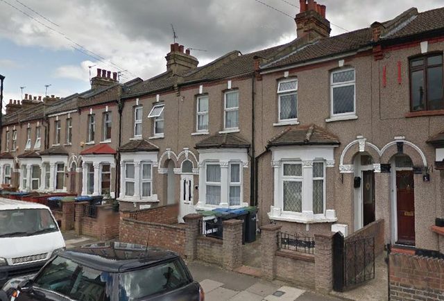  Image of 5 bedroom Houses to rent in Sheldon Road London N18 at Sheldon Road Array Upper Edmonton, N18 1RL