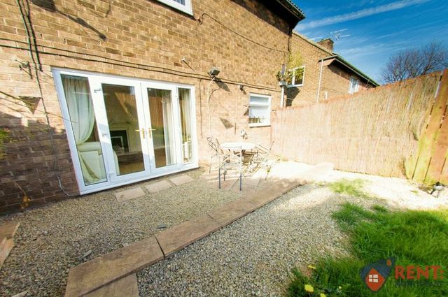  Image of 1 bedroom Flat to rent in Sheraton Gateshead NE10 at Sheraton Array Pelaw, NE10 8JP