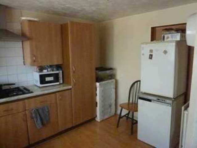  Image of 2 bedroom Flat for sale in Joiners Court Shipwrights Avenue Chatham ME4 at Shipwrights Avenue  Chatham, ME4 5JQ