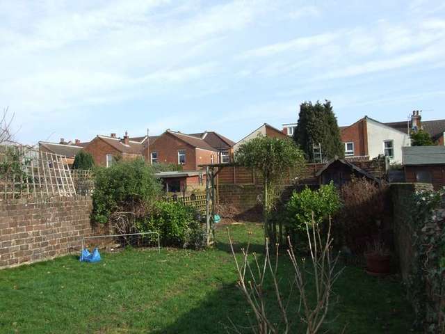  Image of 4 bedroom Semi-Detached house to rent in Arthur Road Shirley Southampton SO15 at Shirley  Southampton, SO15 5DU