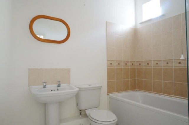  Image of 4 bedroom Detached house to rent in Solomons Lane Shirrell Heath Southampton SO32 at Shirrell Heath Southampton Shirrell Heath, SO32 2HU