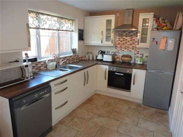  Image of 3 bedroom Detached house for sale in Siskin Crescent Rogiet Caldicot NP26 at Rogiet, NP26 3UW