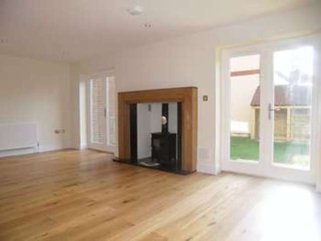  Image of 4 bedroom Semi-Detached house to rent in South Harting South Harting Petersfield GU31 at Smithfield, Elsted Road  South Harting, GU31 5LD