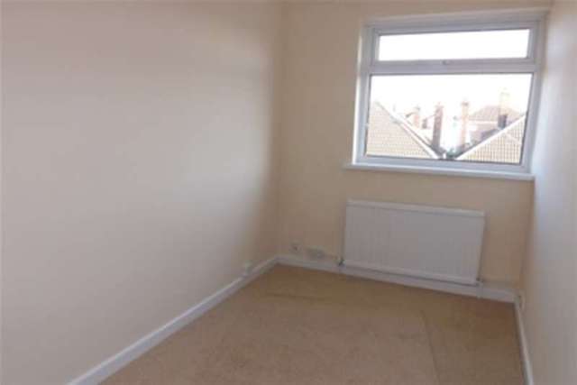  Image of 3 bedroom Detached house to rent in Somersall Street Mansfield NG19 at Mansfield, NG19 6EW