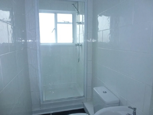  Image of 1 bedroom Flat to rent in Portland Terrace Portland Road Southsea PO5 at Southsea Hampshire Not specified, PO5 3HW