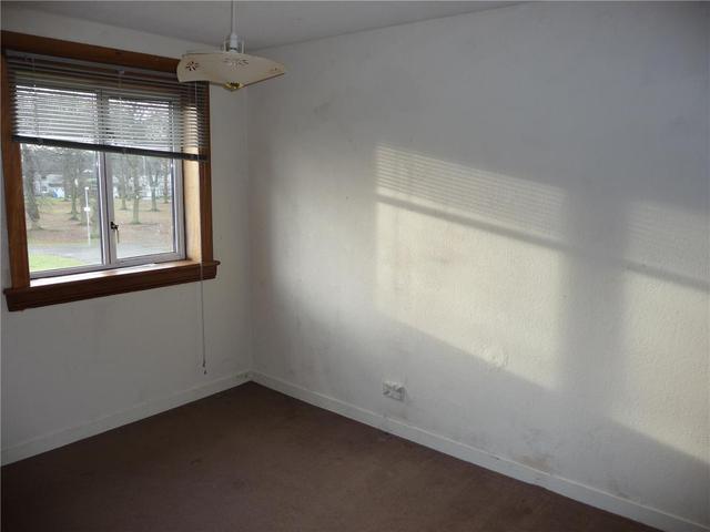  Image of 2 bedroom Flat to rent in Spottiswoode Gardens Mid Calder Livingston EH53 at Mid Calder West Lothian West Lothian, EH53 0JX