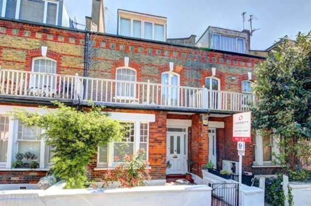  Image of 2 bedroom Flat to rent in St. Dunstans Road London W6 at London, W6 8RD