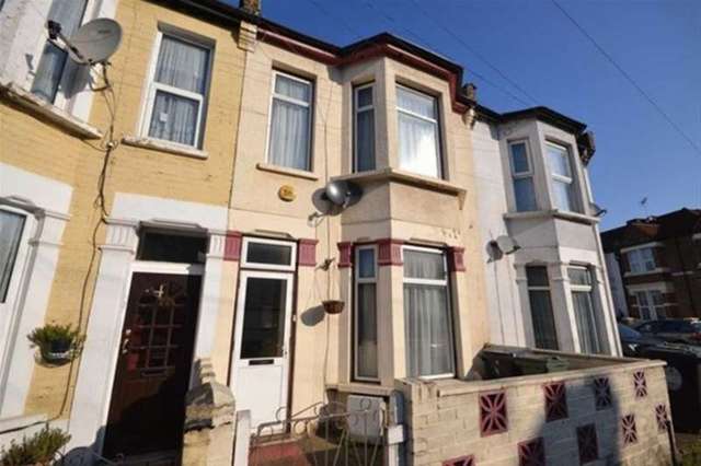  Image of 4 bedroom Terraced house for sale in St. Georges Road London E10 at London, E10 5RQ