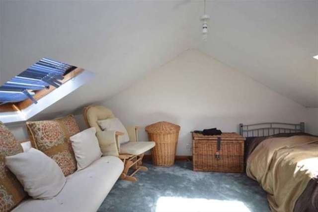  Image of 4 bedroom Terraced house for sale in St. Georges Road London E10 at London, E10 5RQ
