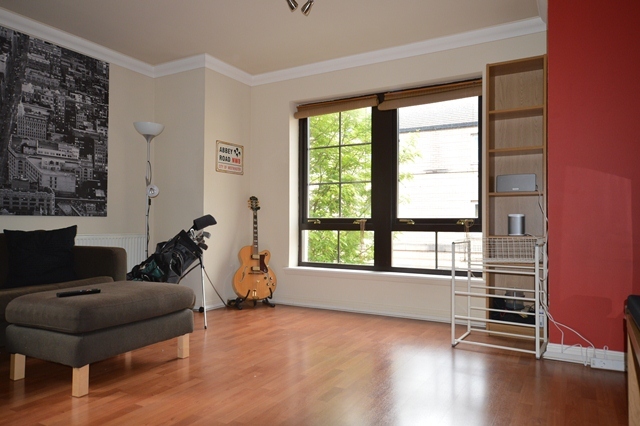  Image of 2 bedroom Flat to rent in St. Leonards Hill Edinburgh EH8 at St Leonards Edinburgh Edinburgh, EH8 9RZ