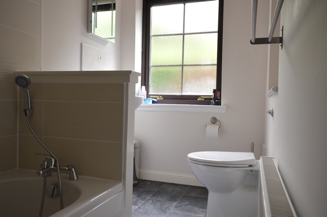  Image of 2 bedroom Flat to rent in St. Leonards Hill Edinburgh EH8 at St Leonards Edinburgh Edinburgh, EH8 9RZ