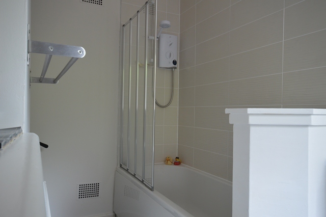  Image of 2 bedroom Flat to rent in St. Leonards Hill Edinburgh EH8 at St Leonards Edinburgh Edinburgh, EH8 9RZ