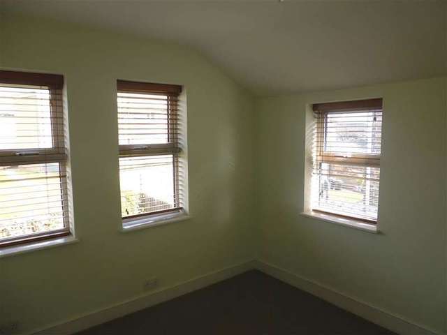  Image of 4 bedroom Detached house for sale in St. Peters Road Margate CT9 at Margate Kent Margate, CT9 1TH