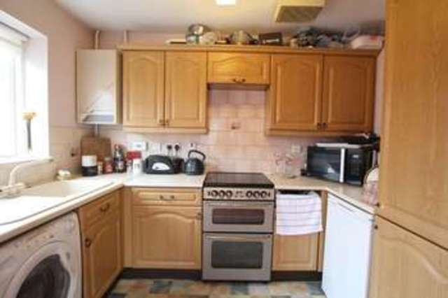  Image of 3 bedroom Semi-Detached house for sale in St. Peters View Bilton Hull HU11 at St. Peters View Bilton Hull, HU11 4AE