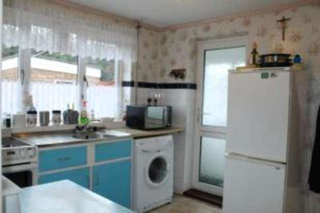  Image of 3 bedroom End of Terrace for sale in St. Swithins Drive Lower Quinton Stratford-upon-Avon CV37 at Lower Quinton Stratford-upon-Avon Lower Quinton, CV37 8SB