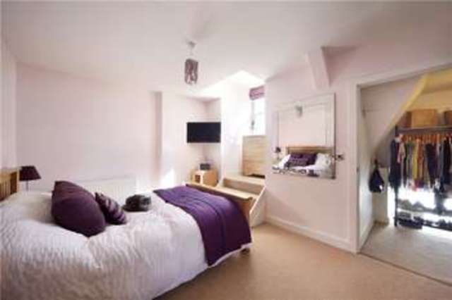  Image of 3 bedroom Semi-Detached house for sale in Chapel Hill Stansted CM24 at Stansted Mountfitchet Essex Stansted Mountfitchet, CM24 8AG