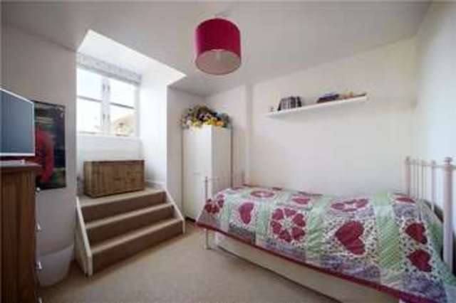  Image of 3 bedroom Semi-Detached house for sale in Chapel Hill Stansted CM24 at Stansted Mountfitchet Essex Stansted Mountfitchet, CM24 8AG